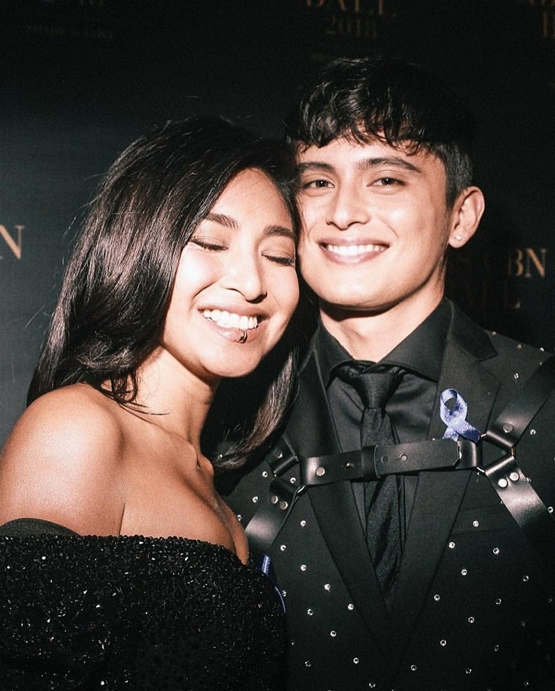 Happily Taken Just 35 Photos Of James Reid With The Girl Who Owns His Heart Abs Cbn Entertainment